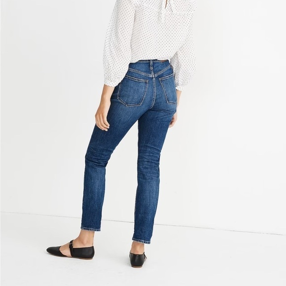Madewell The High-Rise Slim Boyjean Crop in Barksdale Wash - Picture 2 of 14